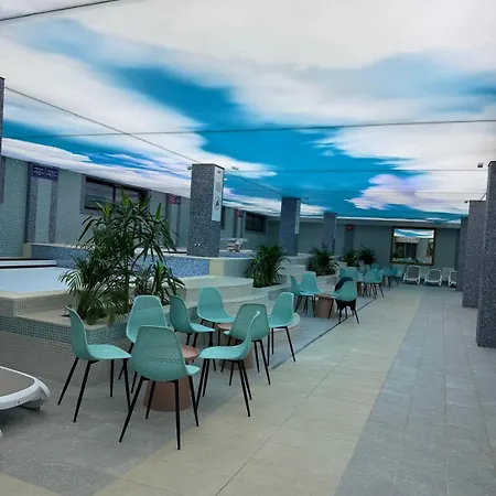Hotel Hanul Domnesc Imperial & *