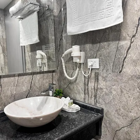 Hanul Domnesc Imperial & Hotel